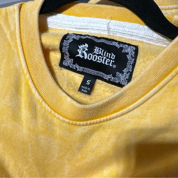 Men’s Blind Rooster Sweatshirt Small Optimistic Golden Tiger Koi Embroidered - Picture 6 of 6